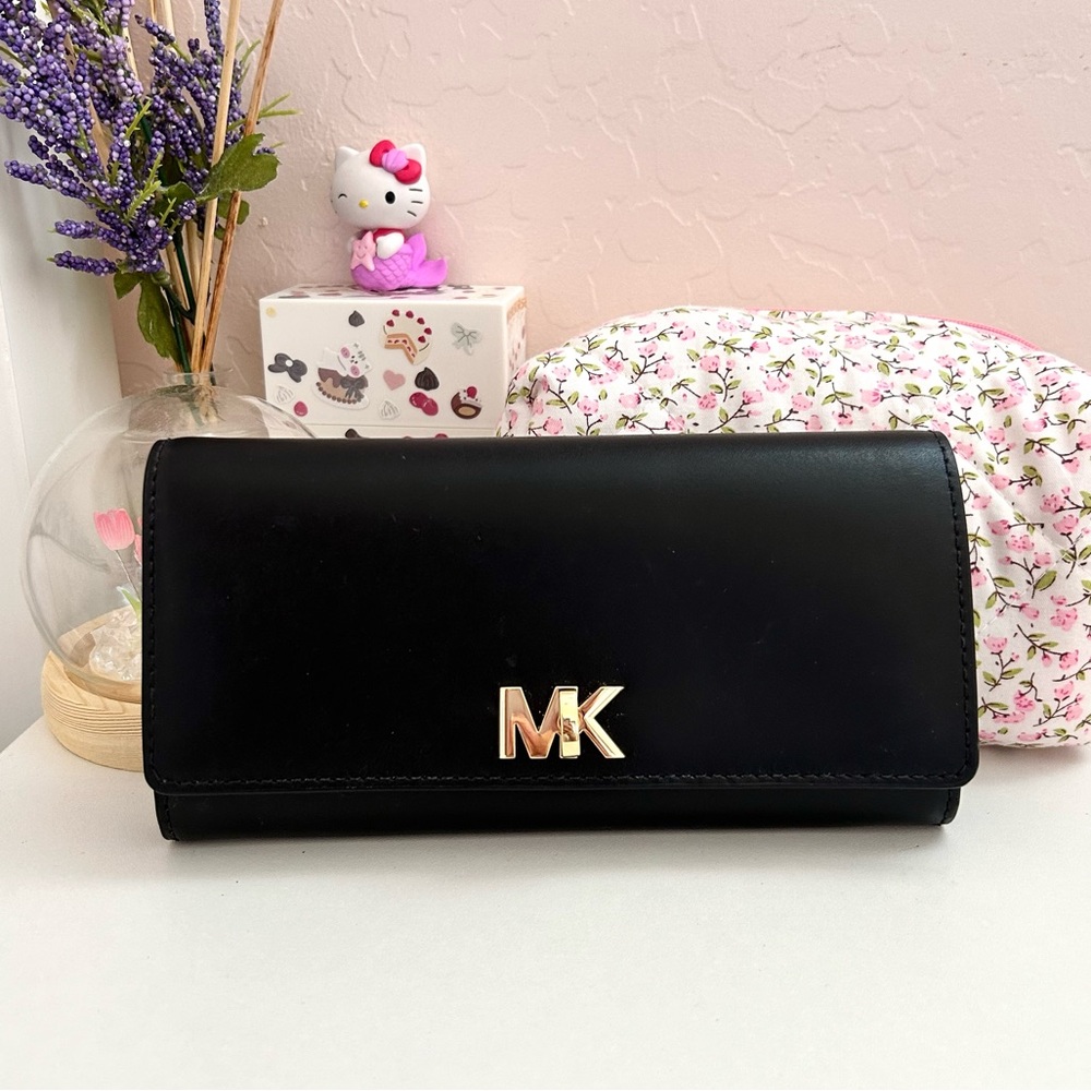 Michael Kors Long Wallet